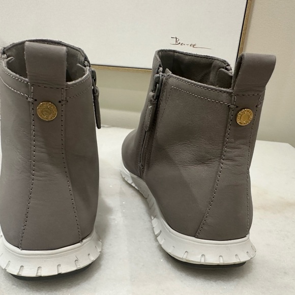 COPY - Cole Haan, ZeroGrand Bootie 7.0/7.5, grey waterproof - Picture 5 of 7